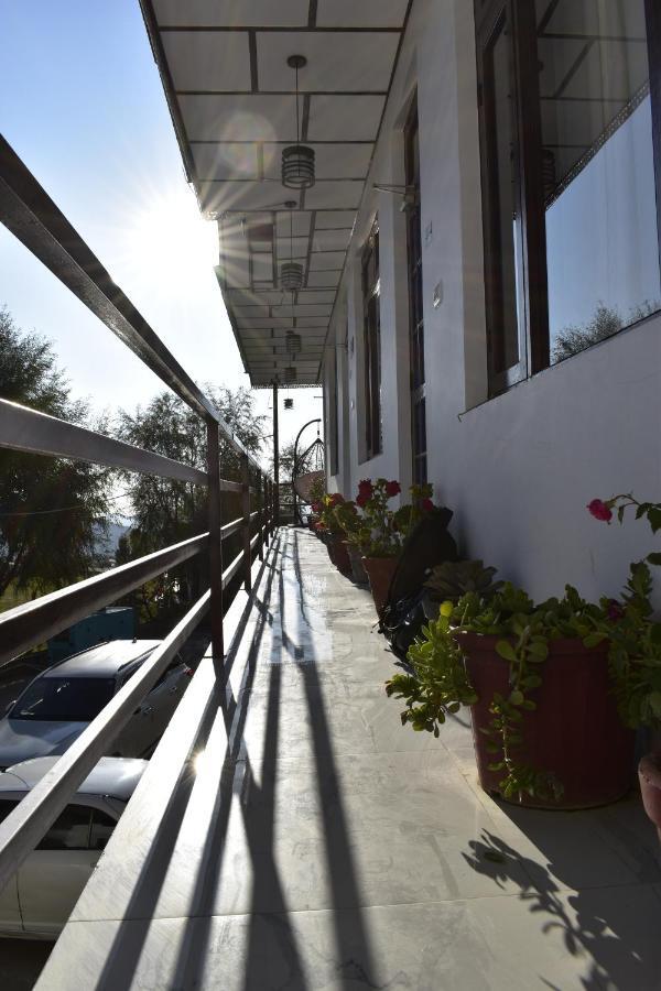 Bir High Hotel Exterior photo